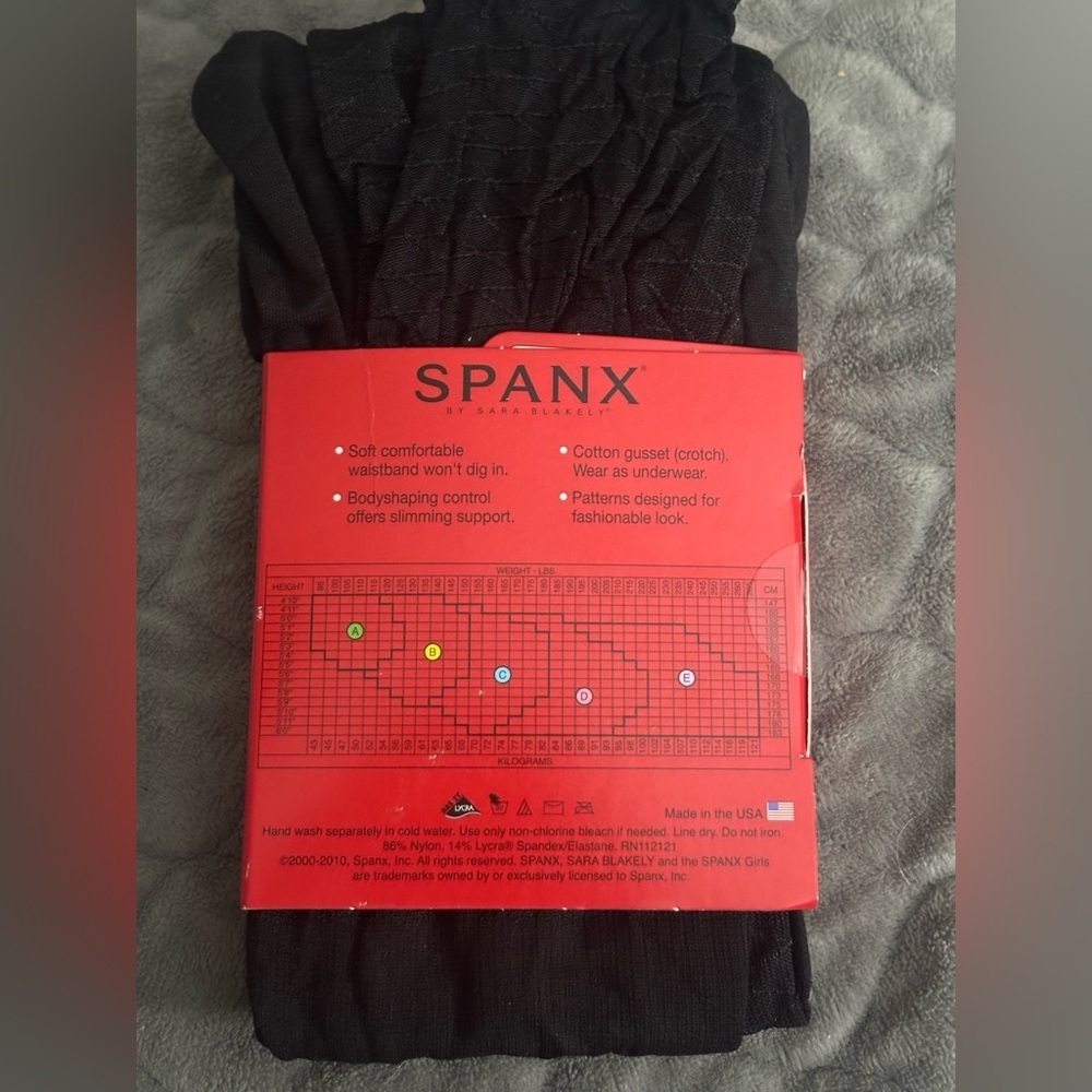 SPANX Black Patterned Bodyshaping Tights NWT Size B - Picture 5 of 5